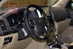 تۆیۆتا لاند کروزەر